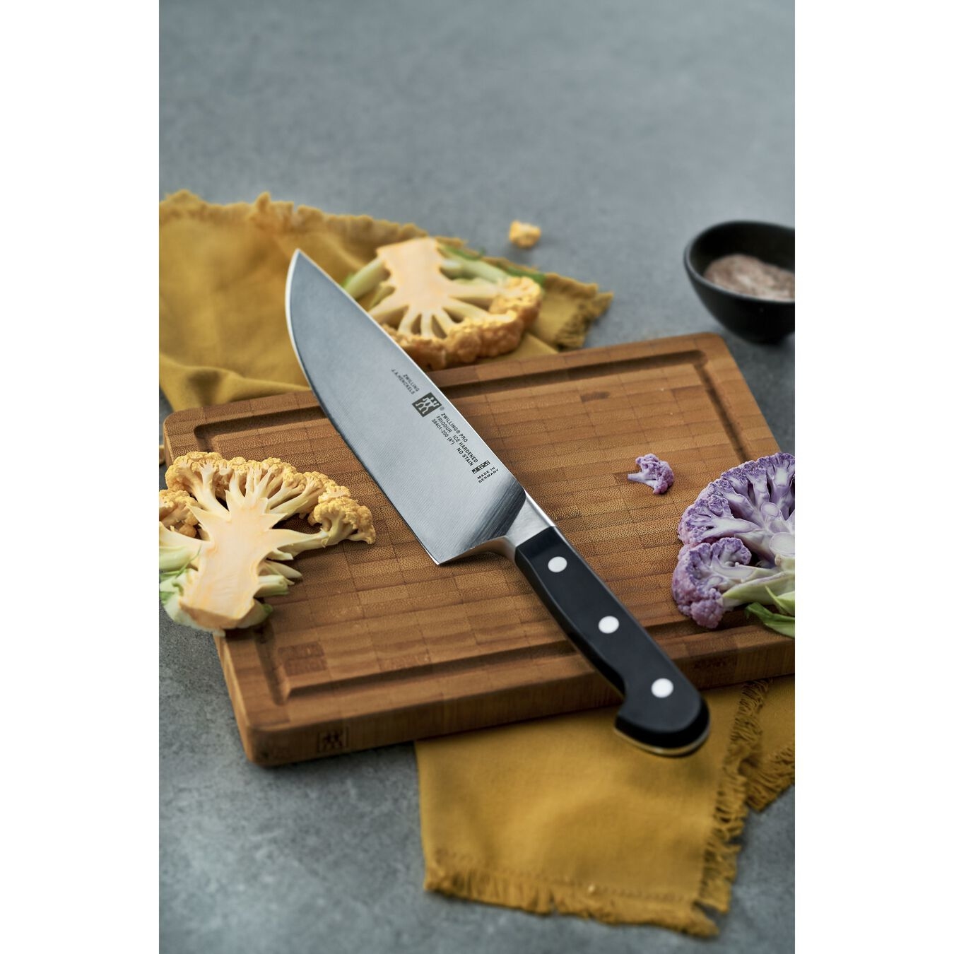 Visuel deCouteau de chef 20 cm Pro - ZWILLING® Pro ZWILLING® Pro Couteau de chef 20 cm
