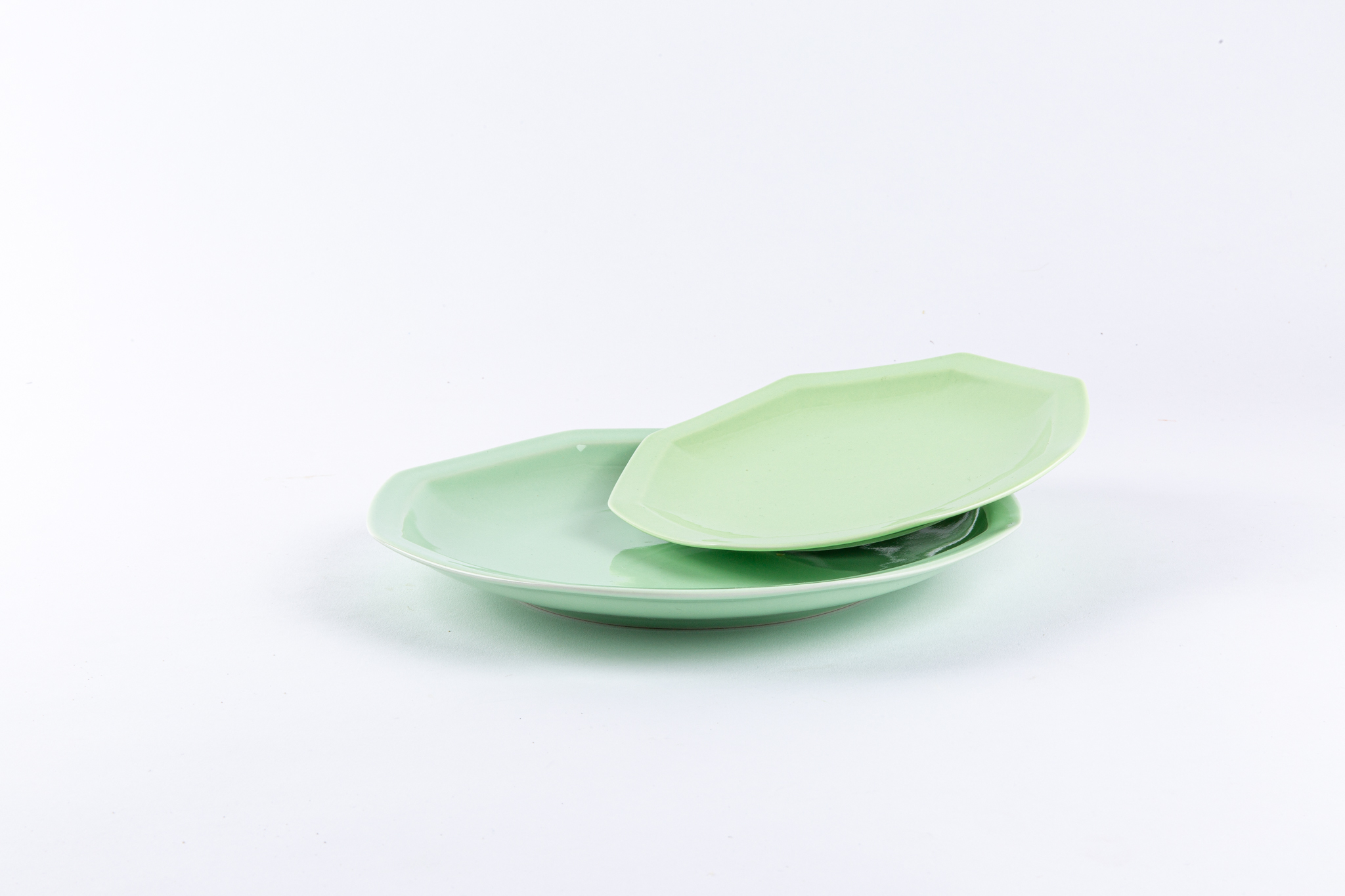 Visuel de L’assiette à dessert en porcelaine verte - Imtemporelle Votre assiette à dessert en porcelaine verte