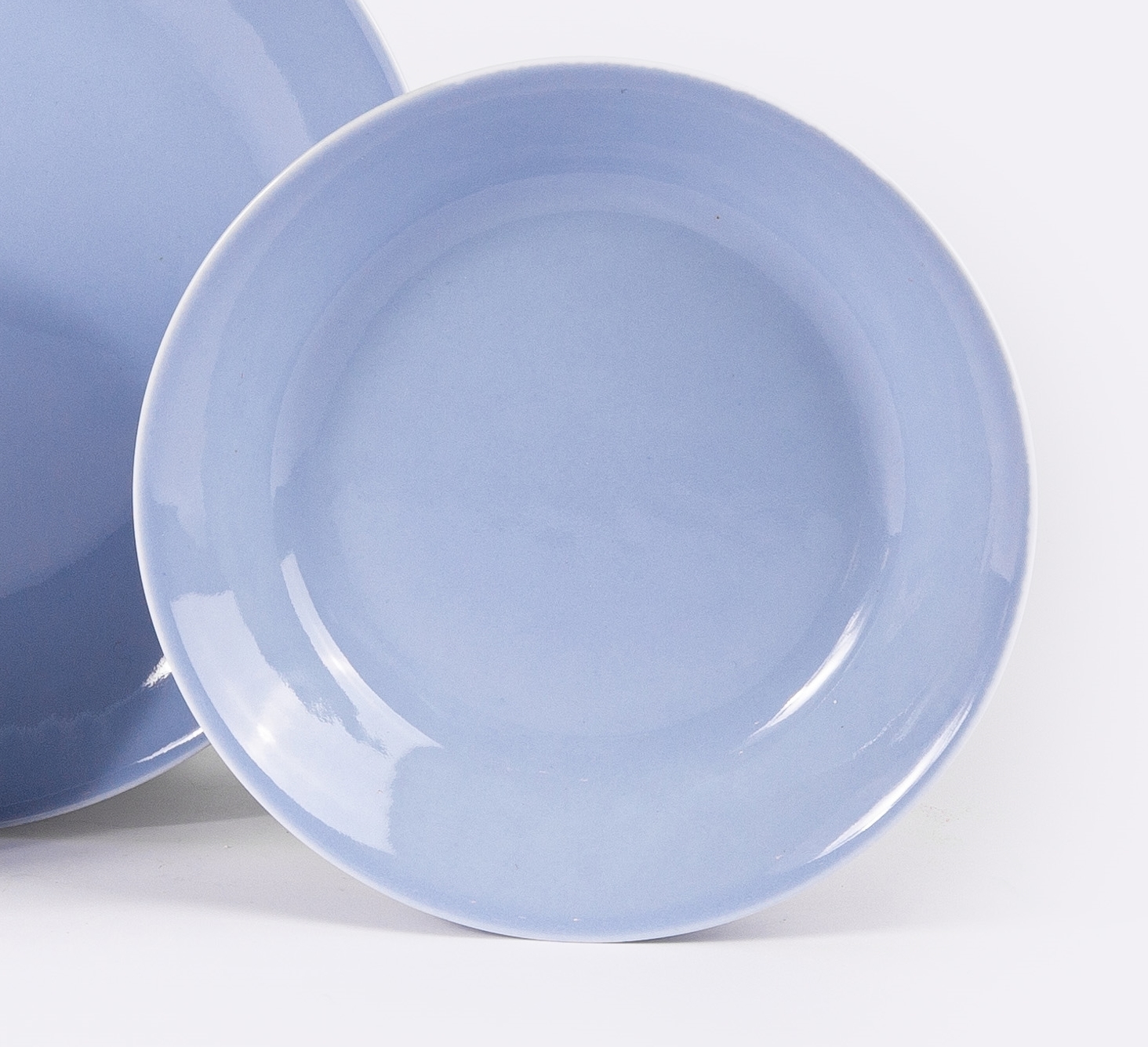 L'assiette creuse ronde en porcelaine - Bleu pastel - Intemporelle